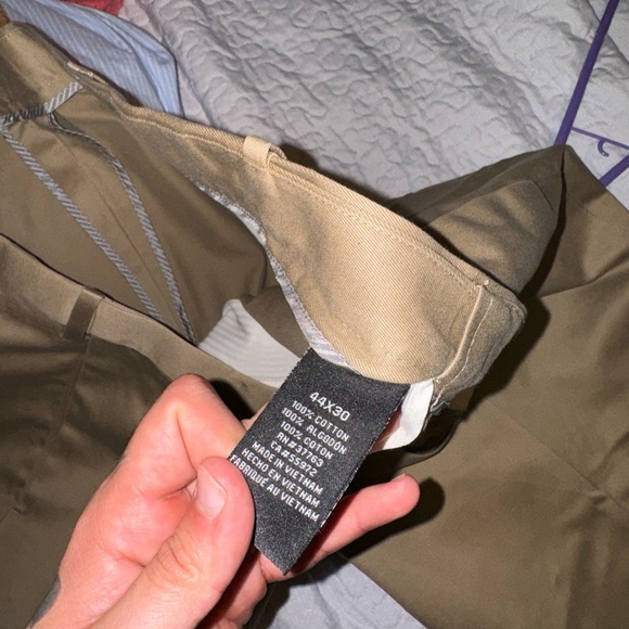 Khakis size 44x30 - Picture 4 of 4